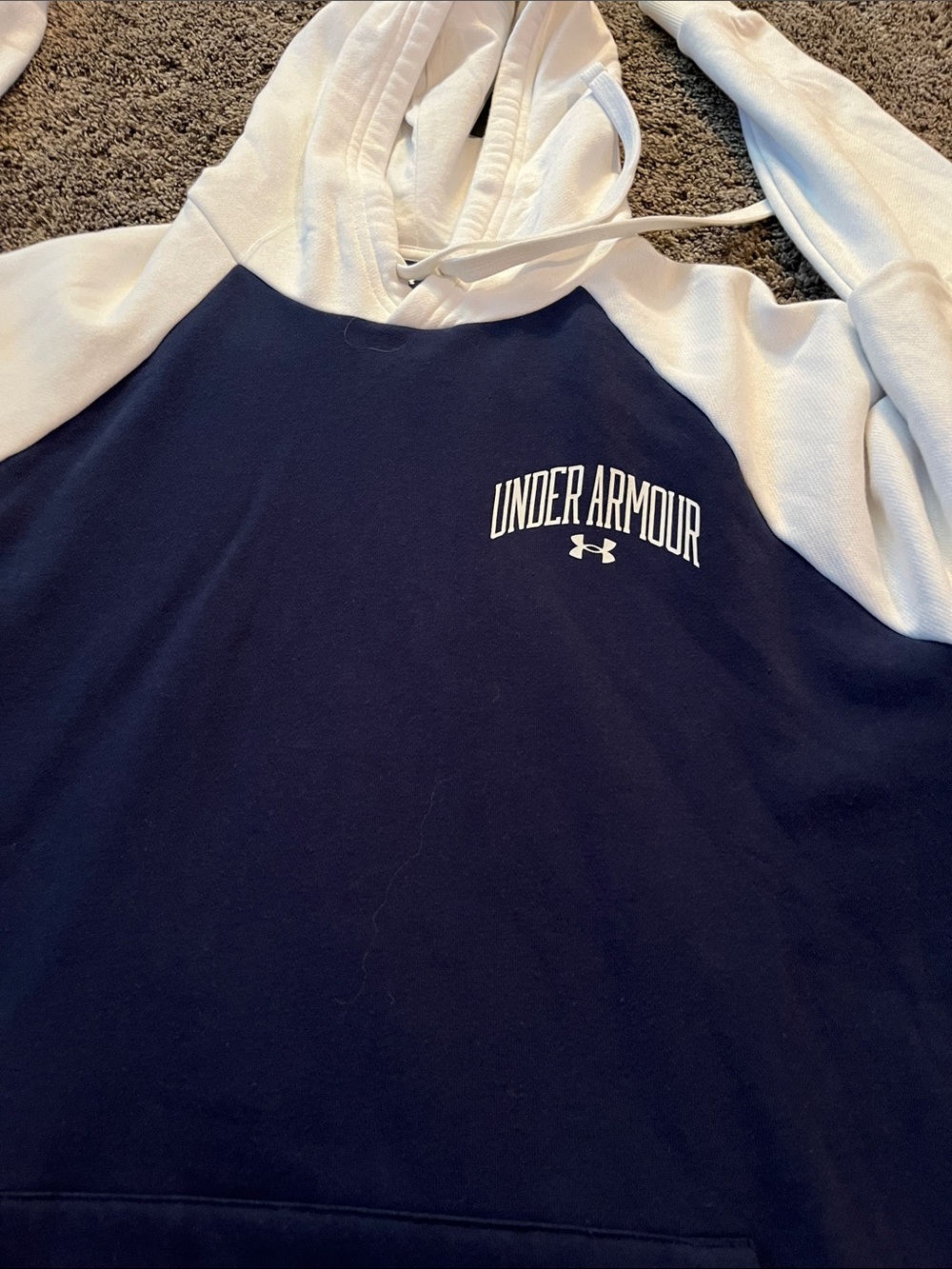 Under Armour Navy and White Raglan Hoodie. New. Large. Men - Picture 2 of 9